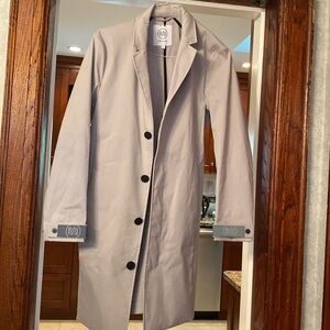 North & Mark Raincoat Small W20 L40 EUC